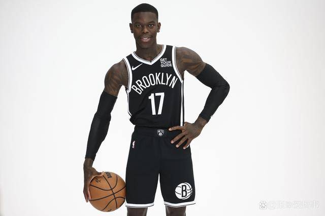 日天模式！库里半决赛和决赛合计轰进17记三分