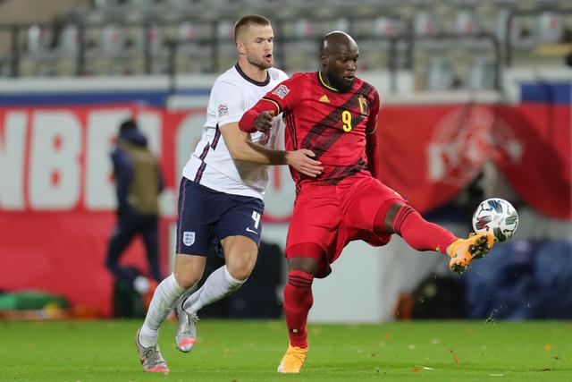 王哲林谈世界杯:上场就全力以赴 这是我的工作